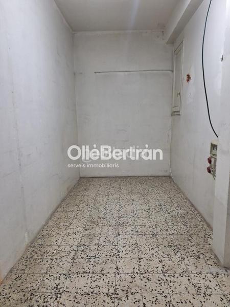 Foto 62b75934-266b-405c-bc3b-1e51064ad628. Affitto locale commerciale in La Sagrera Barcelona