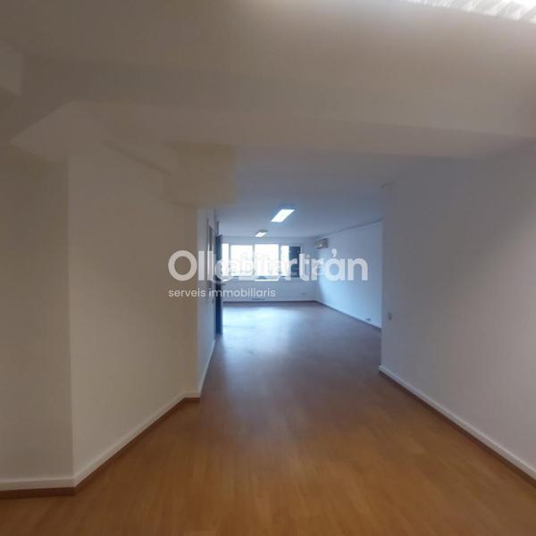 Foto eda9da7b-6ade-4398-8f07-305bbd983eb3. Rent office space in Tres Torres Barcelona