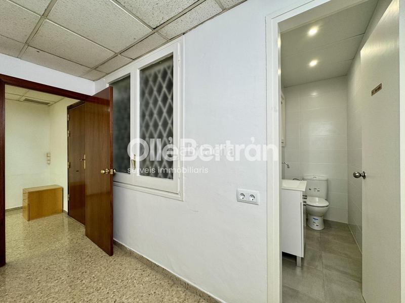 Foto d7c4eaf4-5af0-4623-ac6e-6c3e1e6e2bfc. Miete büro in L´Antiga Esquerra de l´Eixample Barcelona