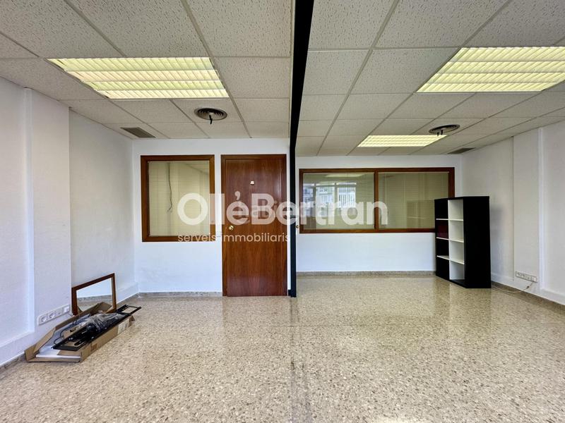 Foto e2329597-0fc3-4d8c-b14b-30008d02410f. Miete büro in L´Antiga Esquerra de l´Eixample Barcelona