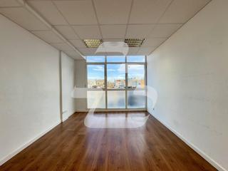 Rent Office space  D'aribau
