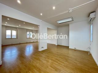 Lloguer Oficina  De catalunya. Oficina en dreta de leixample.