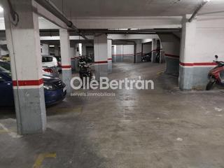 Rent Car parking  De sant dalmir