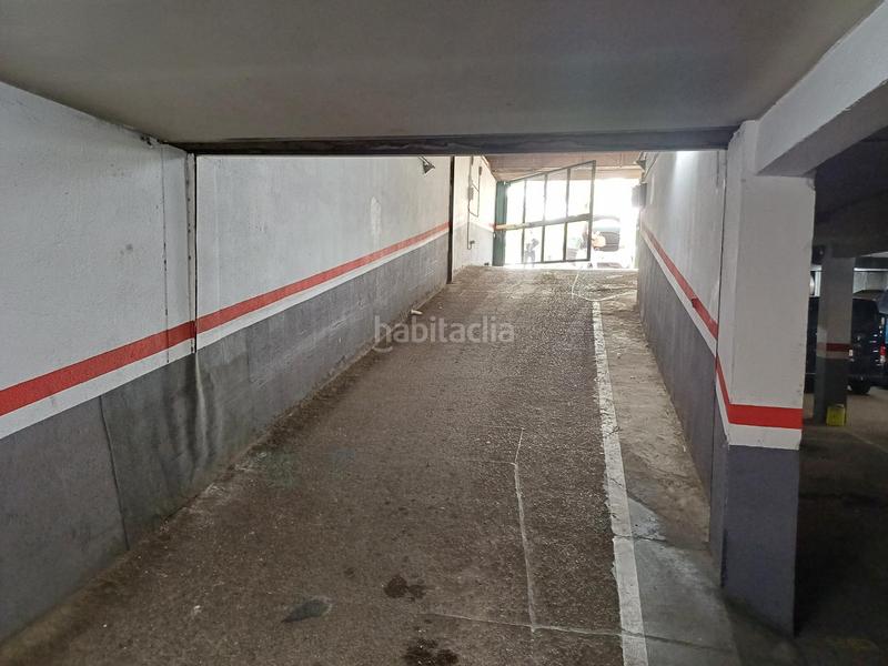 Foto 1f7b90fe-caa1-473f-a850-1f199f6a67cd. Alquiler parking coche en El Parc i la Llacuna del Poblenou Barcelona