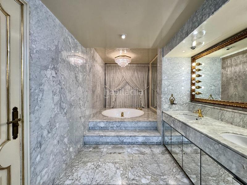 Foto feb371c3-71fd-4ac5-bc7c-60f1e6dc1239. Affitto appartamento con riscaldamento parcheggio in Barcelona