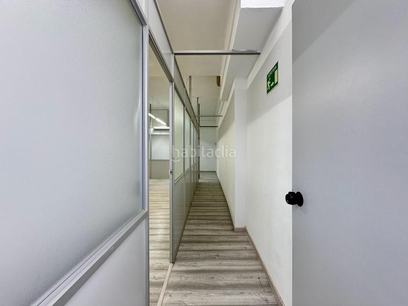 Foto 0707c711-d48d-4387-9392-1f46748e805f. Local commercial dans Sagrada Família Barcelona