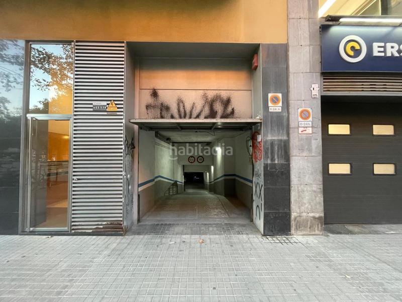 Foto 25292257-5342-4fcf-b9bf-f3bc3f216585. Alquiler parking coche en La Nova Esquerra de l´Eixample Barcelona