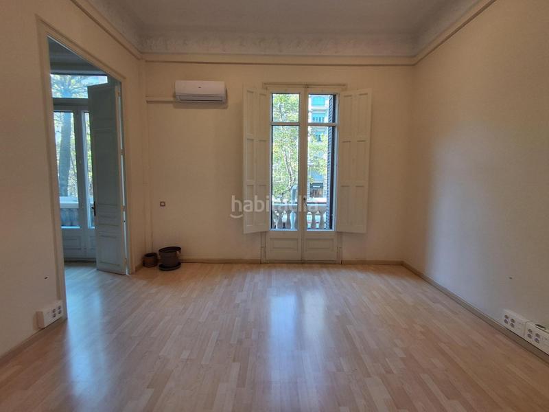 Foto 1b92b7cd-4825-4972-9f46-e6ff77424e5d. Location bureau dans L´Antiga Esquerra de l´Eixample Barcelona