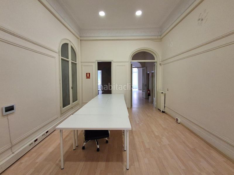 Foto 73c186fa-8e07-4d6e-bc2b-5b641b2294fd. Rent office space in L´Antiga Esquerra de l´Eixample Barcelona