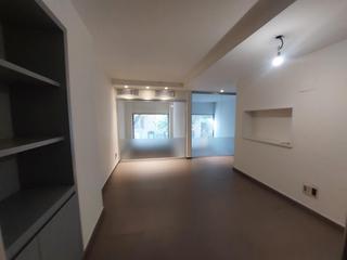 Lloguer Local Comercial  De sicília