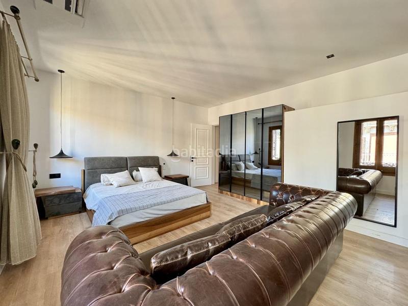 Foto 855e5d42-d550-4058-a60e-75c2f7606869. Etagenwohnung mit heizung in Raval Barcelona