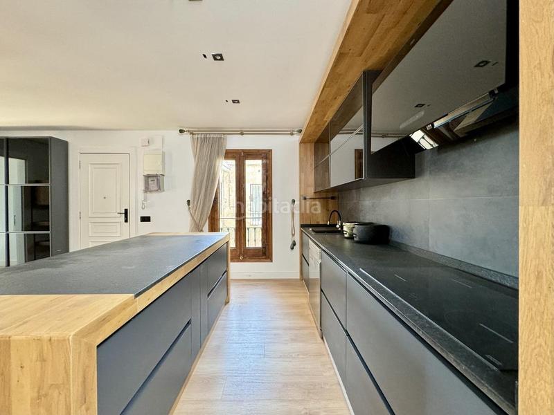 Foto b68dbb3f-77ee-48b8-b7f8-b92ce9f4569b. Etagenwohnung mit heizung in Raval Barcelona