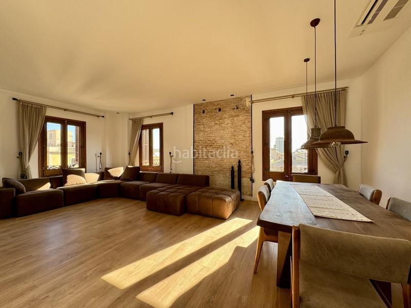 Foto 40e0b575-d56a-4bdf-8a7f-876f6f24a207. Flat with heating in Raval Barcelona