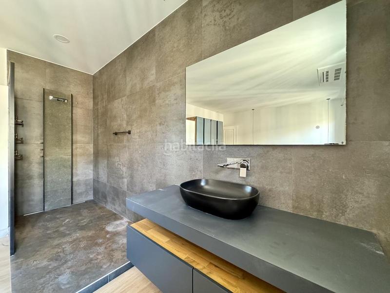 Foto 77f9a8b3-8c97-43ed-a56d-0ec65ade6ae0. Flat with heating in Raval Barcelona