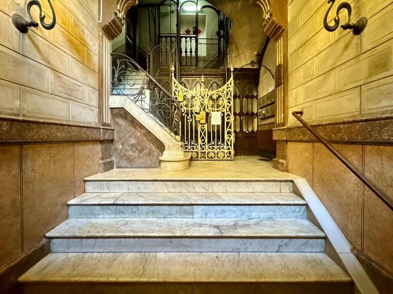 Foto 7fb49b8c-9051-4431-b24e-bd251de8af44. Piso en Raval Barcelona