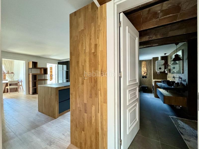 Foto b2973598-f082-401e-a787-6751110886ab. Piso en Raval Barcelona