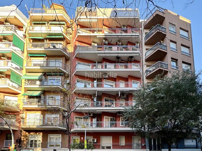 Foto 92045ca1-35a4-430f-9bed-4a6a66a2ee0f. Appartamento in de mallorca 581 in El Camp de l´Arpa del Clot Barcelona