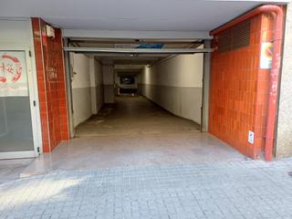 Parking voiture à de Sardenya