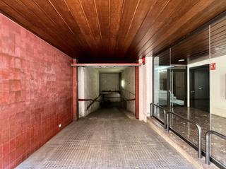 Aparcament cotxe a d'Espronceda 304