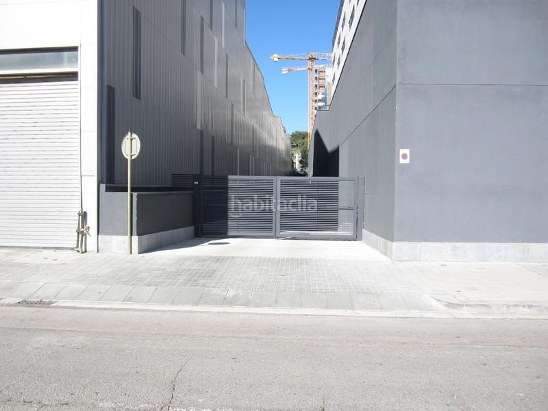 Foto 660b3934-482d-4621-8a65-9033b3766d84. Autoparkplatz in Almeda - El Corte Inglés Cornellà de Llobregat