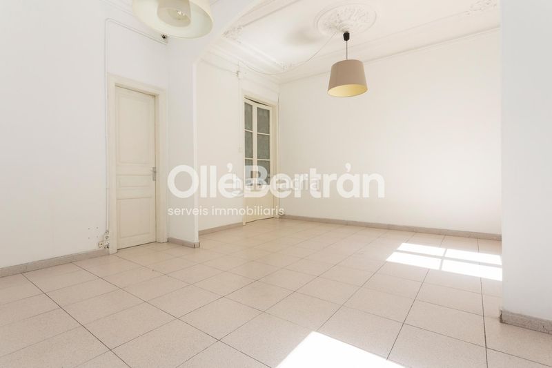 Foto 53878029-5e82-4308-a9b9-89eed2613999. Pis a L´Antiga Esquerra de l´Eixample Barcelona