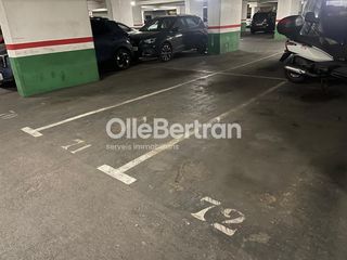 Car parking in De muntaner 33