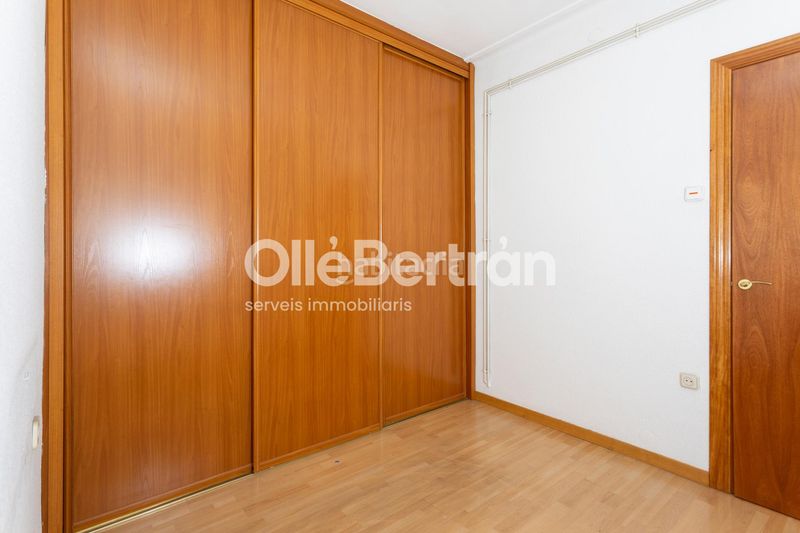 Foto b0081bff-b53e-49a6-9922-c74557f41869. Pis amb calefacció a Sants Barcelona