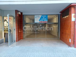 Autoparkplatz in Sagrada Família