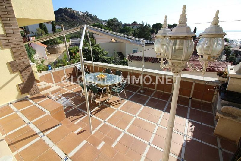 Foto 4ee3630f-632a-4e9f-a953-d25a5d0f2bf3. Chalet casa de 4 dormitorios con vista panorámica al golfo en Roses