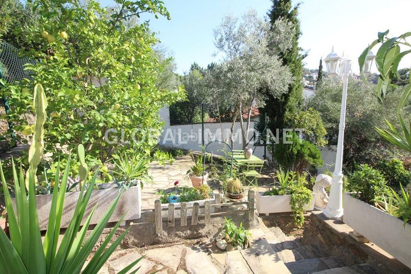 Foto dd83c084-861e-45c4-8b61-3efd34da0f59. Chalet casa de 4 dormitorios con vista panorámica al golfo en Roses