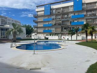 Apartamento  Avinguda port canigó. Apartamento 2 dormitorios, piscina y parking en santa margarita