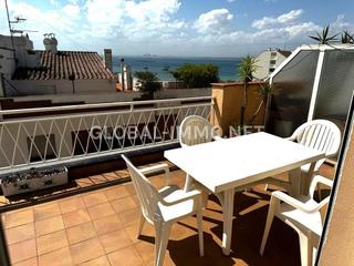 Apartament  Carrer dels pescadors. Apartamento ático 2 dormitorios vista al mar y cerca de la playa
