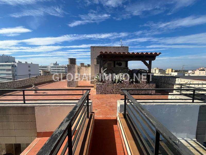 Foto 3bc2fddd-4425-45c9-874f-33922da25d9b. Apartament a Santa Margarida Roses