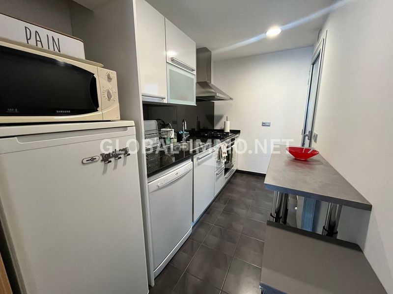 Foto a50d1168-7764-4d5f-9723-787774f68bd3. Apartament amb calefacció a Centre Roses
