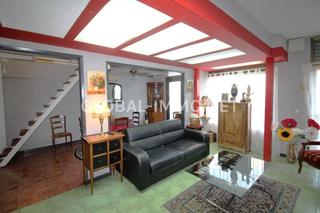 Business premise  Carrer la llotja. Local adaptado en apartamento a 100m de la playa  roses centro