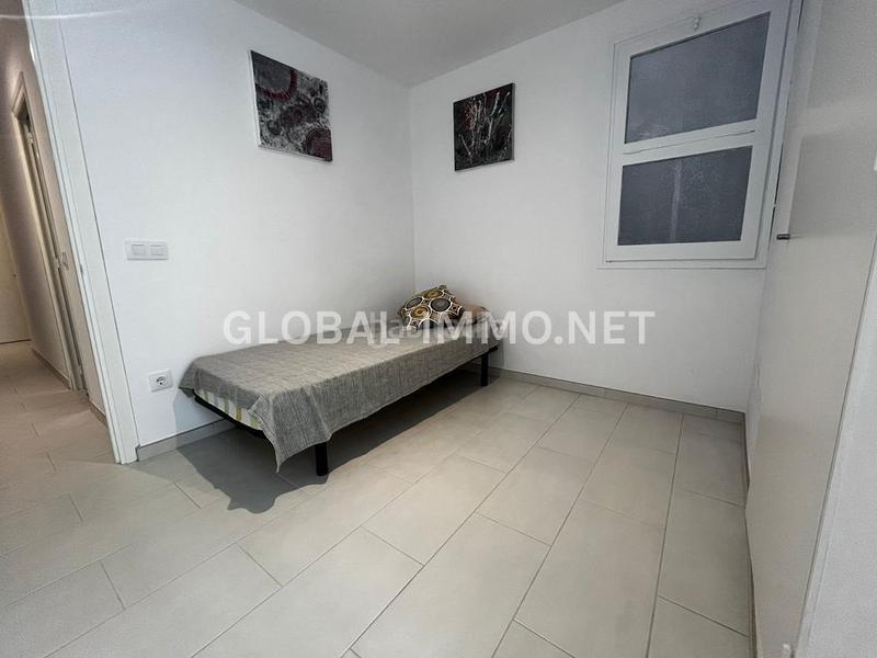 Foto 7b099d53-f315-4bb9-b9f9-981c6975a94c. Apartment with heating in Centre Roses