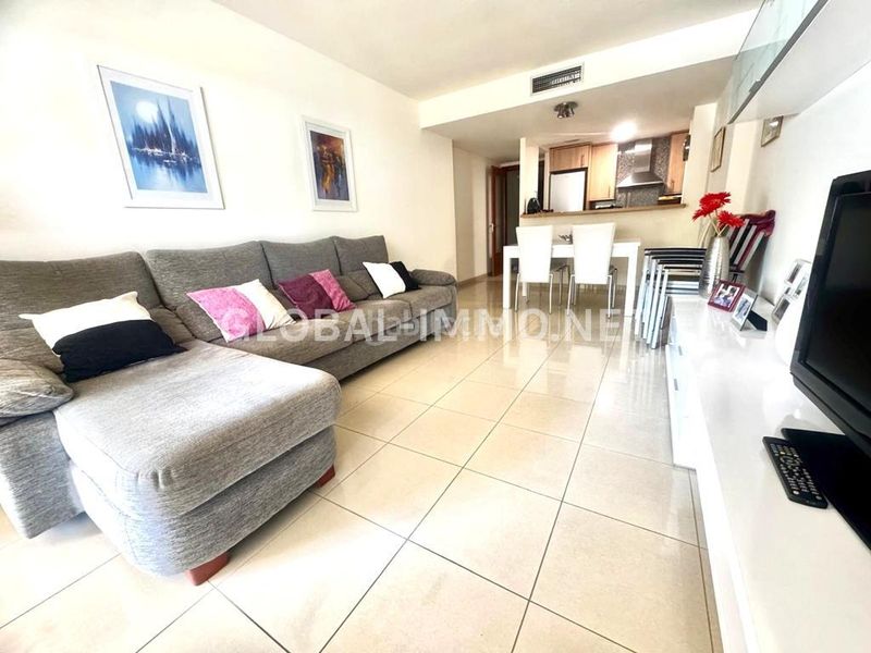 Foto dad82112-8417-4def-bc7a-483707a5050f. Apartament amb calefacció piscina a Salatar Roses