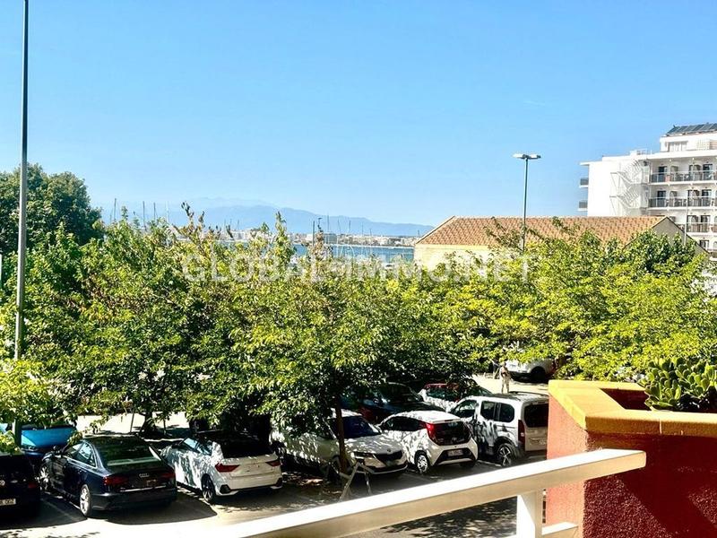 Foto 18167d53-bd99-4099-9eff-6670cc197d67. Appartement dans Puig Rom-Canyelles-Almadrava Roses