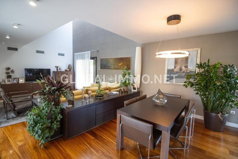 Foto 0820302b-b804-44fe-8635-e4ee4995a05e. Chalet con riscaldamento parcheggio piscina in Centre Roses