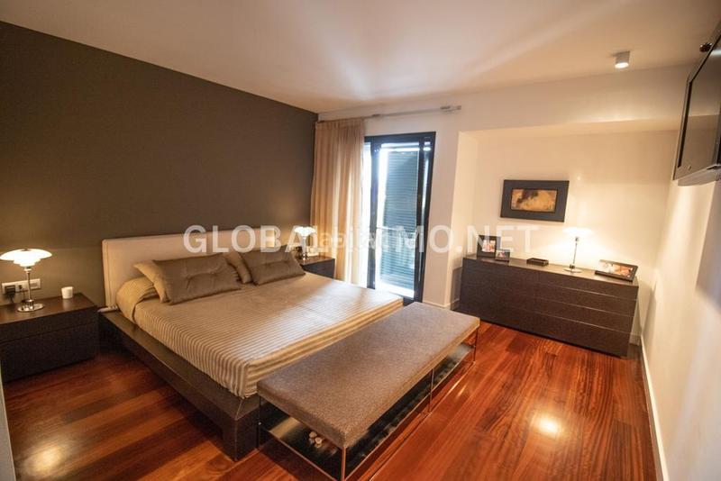 Foto 782f52e9-4822-4a66-9c82-6e0888467022. Chalet con riscaldamento parcheggio piscina in Centre Roses