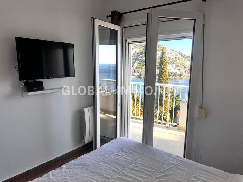 Foto c815af06-2350-4f43-ab81-b96c969184d2. Apartament amb calefacció aparcament a Puig Rom-Canyelles-Almadrava Roses