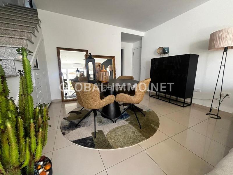 Foto 70013cf3-fbb7-4532-a53d-94137751193e. Appartement avec chauffage piscine dans Centre Roses