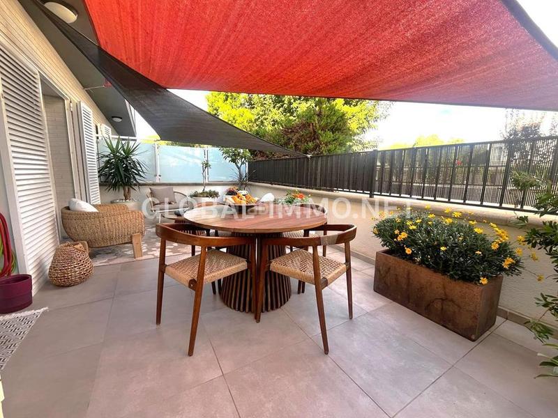 Foto b8a8e39a-b329-4002-88e7-49230200fa48. Appartement avec chauffage piscine dans Centre Roses