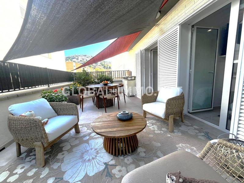 Foto f67da1d5-9a85-479b-b721-b42fb5608df6. Appartement avec chauffage piscine dans Centre Roses