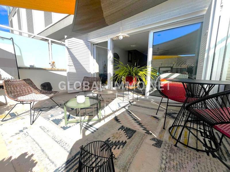 Foto f7ed7ccf-7673-4892-a41c-6c3d195a3acd. Appartement avec chauffage piscine dans Centre Roses