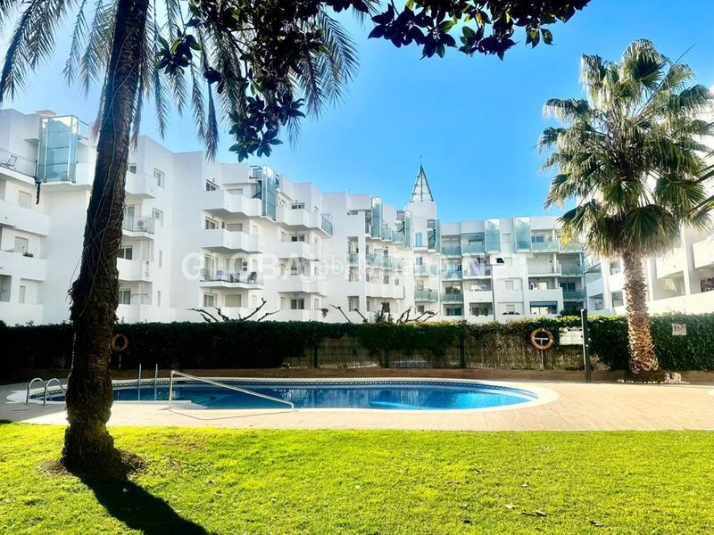 Foto 35aba5fa-39d0-4297-84ca-9abd7d763b14. Apartament amb calefacció piscina a Santa Margarida Roses