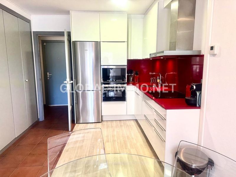 Foto 503f1e8a-db7e-4fd6-97c0-704f1f1c18a6. Apartament amb calefacció piscina a Santa Margarida Roses