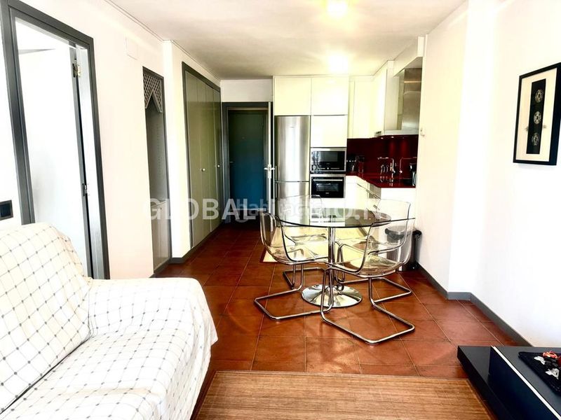 Foto 892fbac3-c8d4-457d-be7a-4a5194472954. Apartament amb calefacció piscina a Santa Margarida Roses