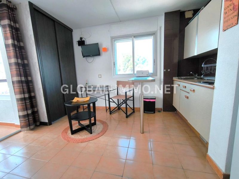 Foto cc07580c-e6c6-4804-ae2a-06528455ed77. Apartament a Santa Margarida Roses