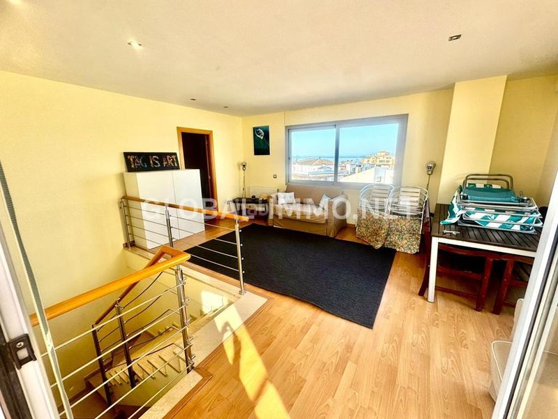 Foto 94647b36-df6d-4d93-89c0-662f99a20910. Apartament amb calefacció a Centre Roses
